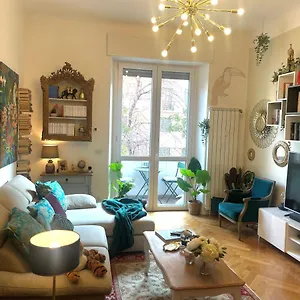 Milanese Luxury , Milan Italy